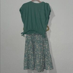 Cute Top with Floral A-Line Skirt in Green